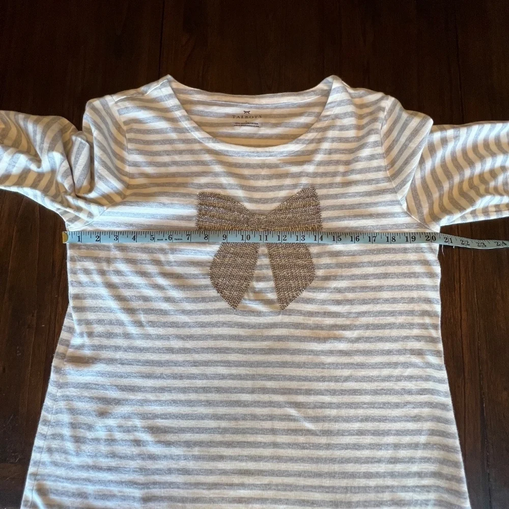 Talbots Gray & White Striped, Small raised Bow Studs, 3/4 Sleeve, Size Large - Picture 9 of 9
